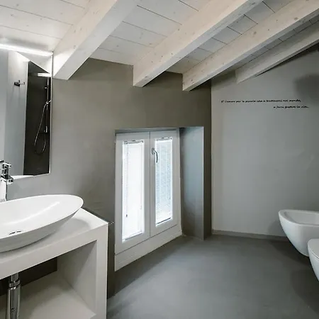 Apartment Charming Moment Di Porta - Residenza Felice Luino